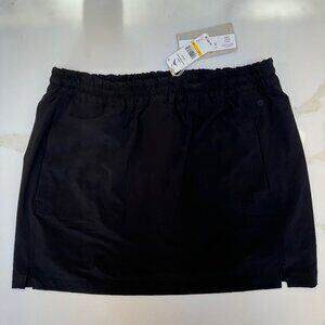 Tommy Bahama NWT Alicia Islandzone Skort. Black. Medium.